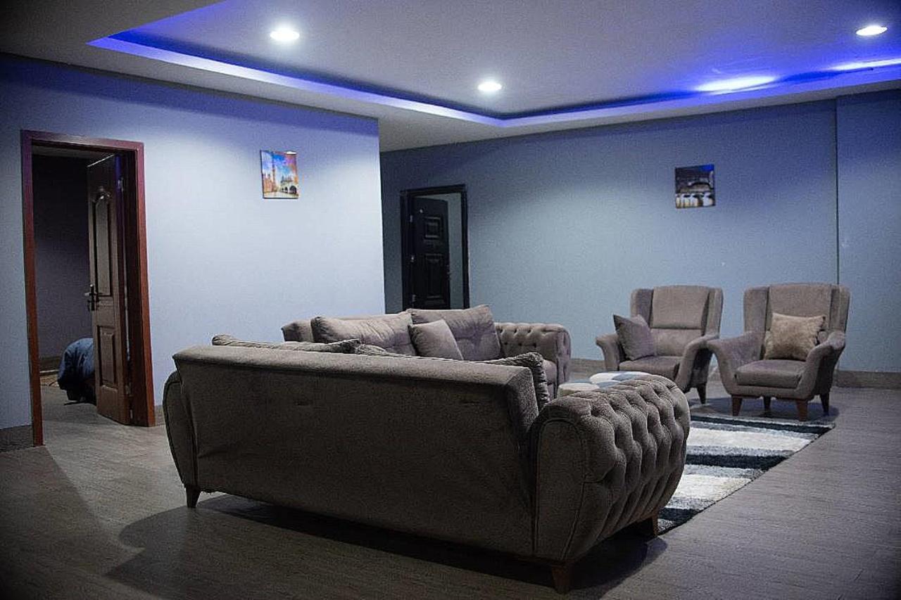Legon City Mall Short Stay Apartments For Business And Vacation - East Legon Акра Екстериор снимка