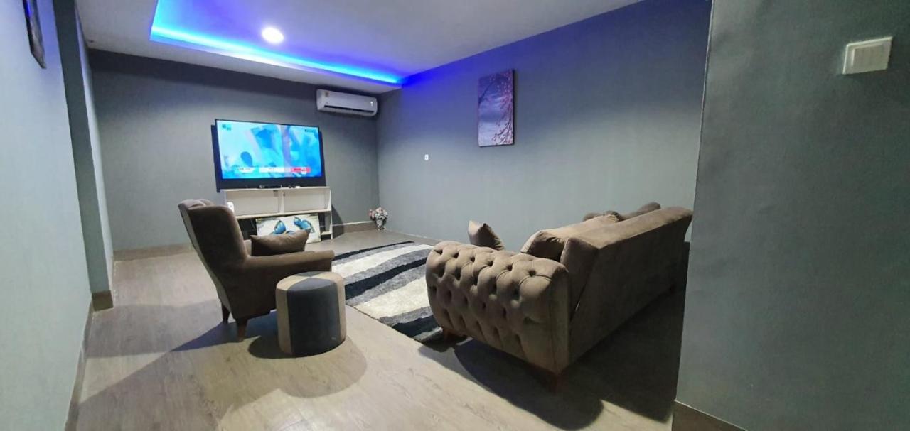 Legon City Mall Short Stay Apartments For Business And Vacation - East Legon Акра Екстериор снимка