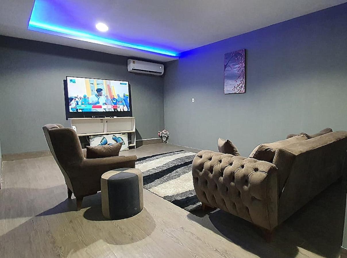 Legon City Mall Short Stay Apartments For Business And Vacation - East Legon Акра Екстериор снимка
