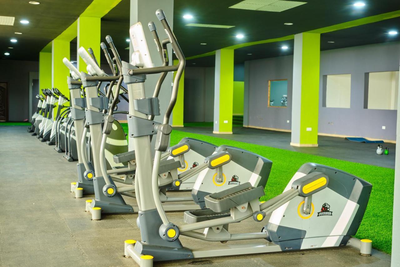 Legon City Mall Short Stay Apartments For Business And Vacation - East Legon Акра Екстериор снимка
