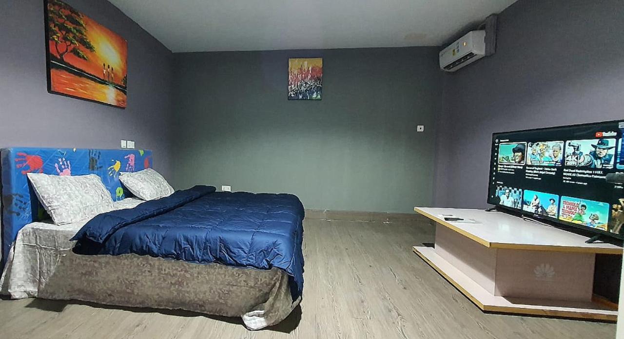 Legon City Mall Short Stay Apartments For Business And Vacation - East Legon Акра Екстериор снимка